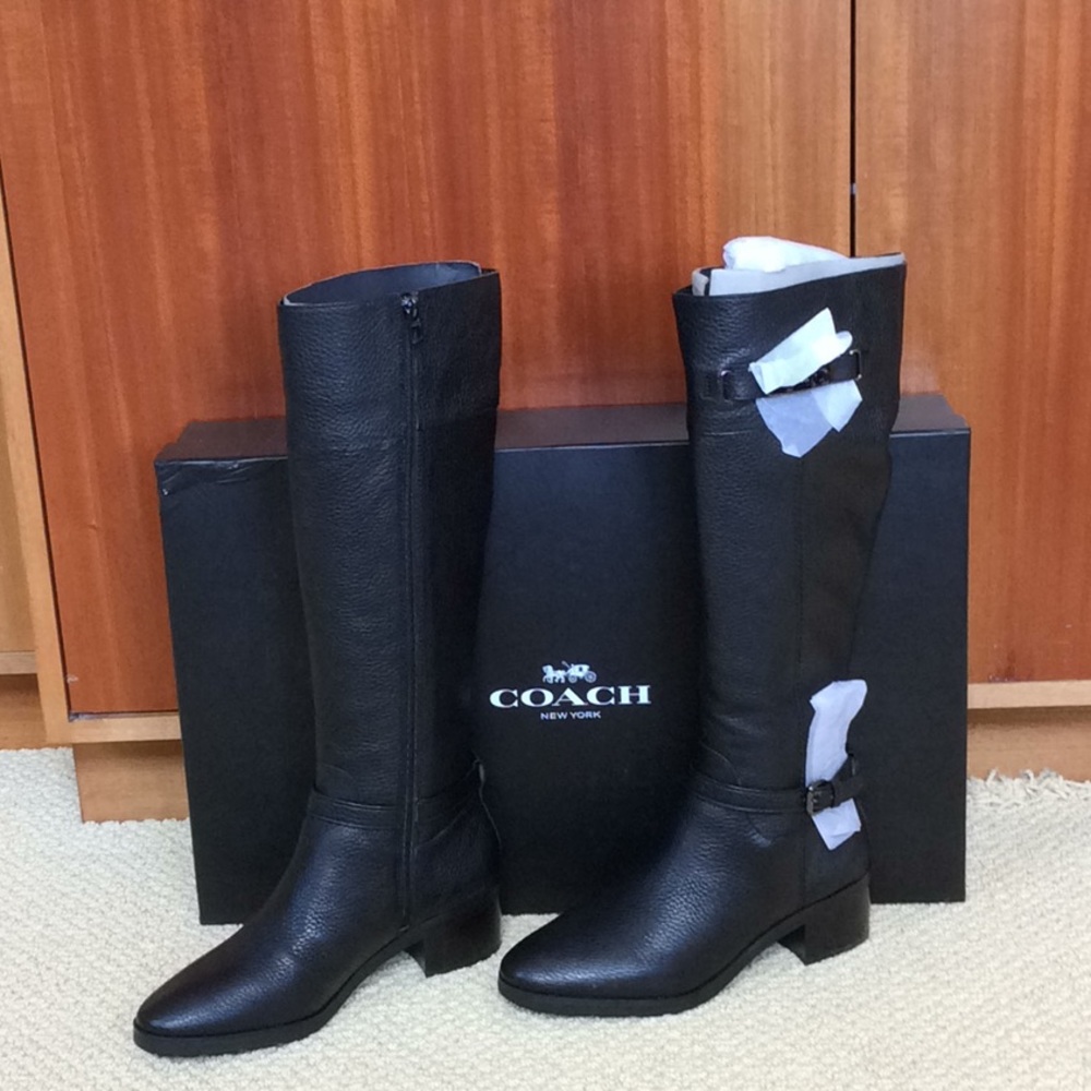 Coach Sullivan safari leather riding boots. Black